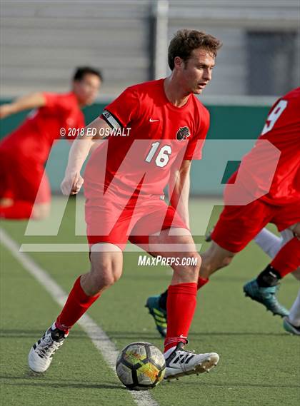 Thumbnail 3 in Burlingame @ De La Salle (CIF NorCal Regional D1 Quarterfinal) photogallery.