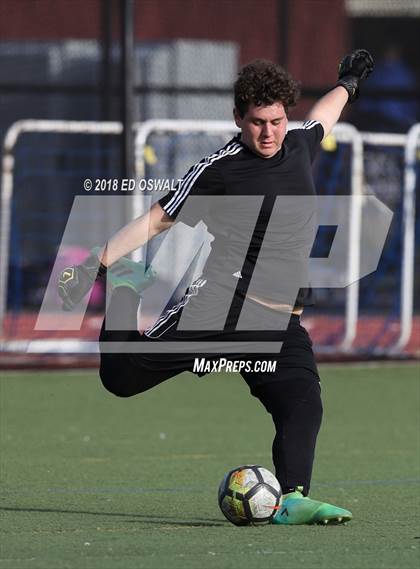 Thumbnail 3 in Burlingame @ De La Salle (CIF NorCal Regional D1 Quarterfinal) photogallery.