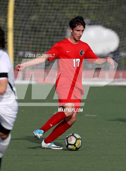 Thumbnail 1 in Burlingame @ De La Salle (CIF NorCal Regional D1 Quarterfinal) photogallery.