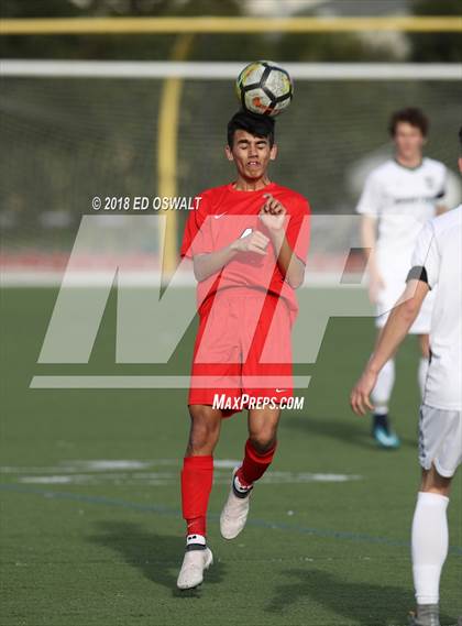 Thumbnail 2 in Burlingame @ De La Salle (CIF NorCal Regional D1 Quarterfinal) photogallery.