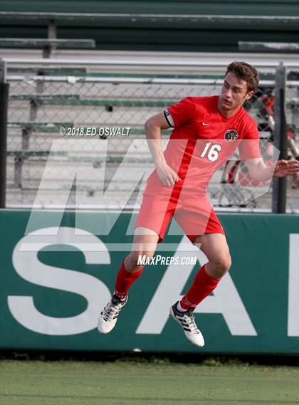 Thumbnail 3 in Burlingame @ De La Salle (CIF NorCal Regional D1 Quarterfinal) photogallery.