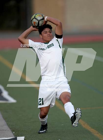 Thumbnail 3 in Burlingame @ De La Salle (CIF NorCal Regional D1 Quarterfinal) photogallery.