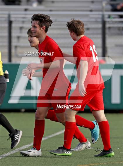 Thumbnail 2 in Burlingame @ De La Salle (CIF NorCal Regional D1 Quarterfinal) photogallery.
