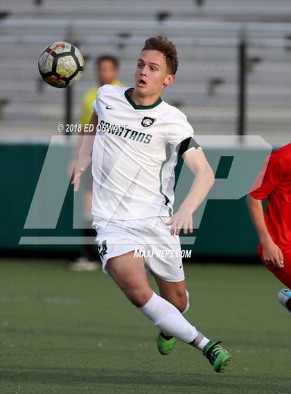 Thumbnail 2 in Burlingame @ De La Salle (CIF NorCal Regional D1 Quarterfinal) photogallery.