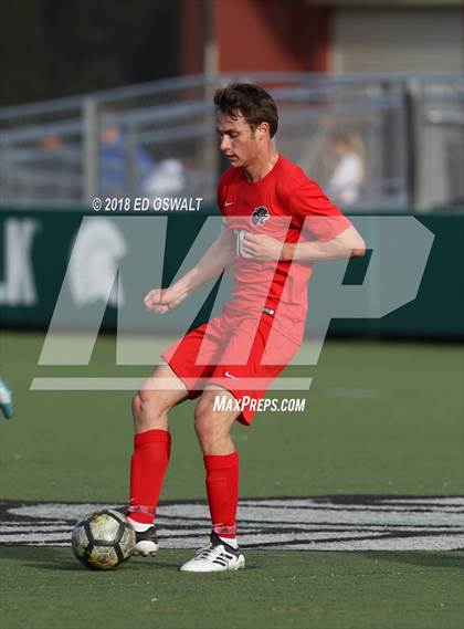 Thumbnail 1 in Burlingame @ De La Salle (CIF NorCal Regional D1 Quarterfinal) photogallery.