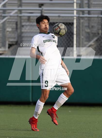 Thumbnail 2 in Burlingame @ De La Salle (CIF NorCal Regional D1 Quarterfinal) photogallery.