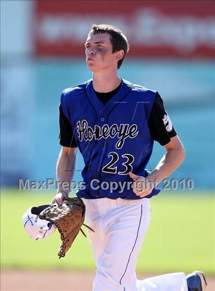 Thumbnail 1 in Honeoye vs. Warsaw (Section 5 Class CC Semifinal) photogallery.