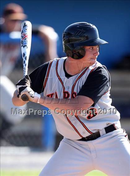 Thumbnail 2 in Honeoye vs. Warsaw (Section 5 Class CC Semifinal) photogallery.