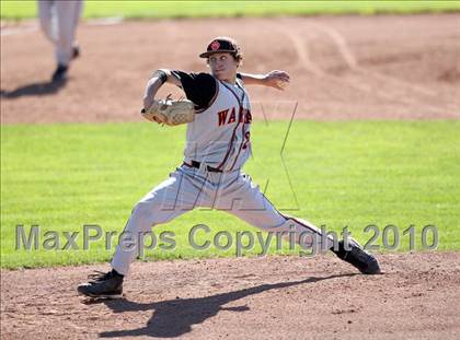 Thumbnail 2 in Honeoye vs. Warsaw (Section 5 Class CC Semifinal) photogallery.