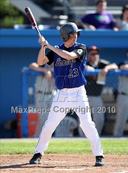 Thumbnail 1 in Honeoye vs. Warsaw (Section 5 Class CC Semifinal) photogallery.