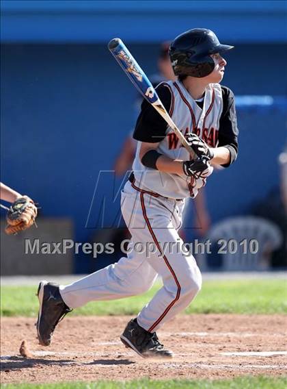 Thumbnail 3 in Honeoye vs. Warsaw (Section 5 Class CC Semifinal) photogallery.