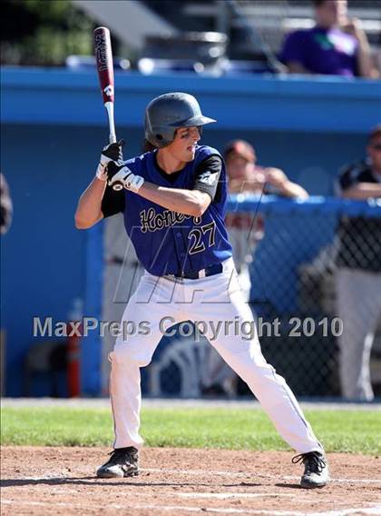 Thumbnail 3 in Honeoye vs. Warsaw (Section 5 Class CC Semifinal) photogallery.