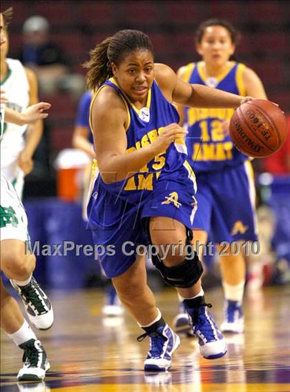 Thumbnail 1 in Bishop Amat vs. St. Mary's (CIF State D3 Final) photogallery.