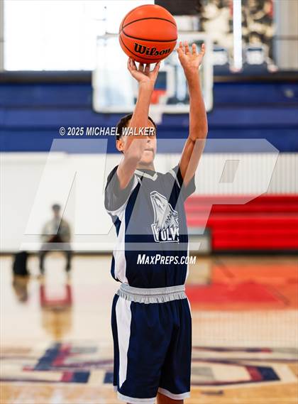 Thumbnail 1 in Bronx Leadership Academy Vs Hillcrest (NYC Elite 32 Fall Brawl Tipoff) photogallery.