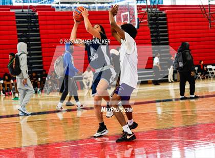 Thumbnail 1 in Bronx Leadership Academy Vs Hillcrest (NYC Elite 32 Fall Brawl Tipoff) photogallery.