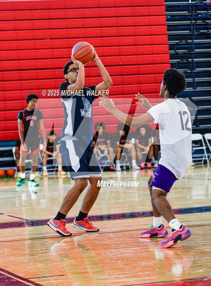 Thumbnail 2 in Bronx Leadership Academy Vs Hillcrest (NYC Elite 32 Fall Brawl Tipoff) photogallery.