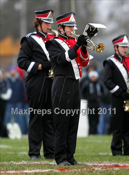 Thumbnail 3 in Deer Creek-Mackinaw vs. Clifton Central (IHSA Class 2A Quarterfinal) photogallery.
