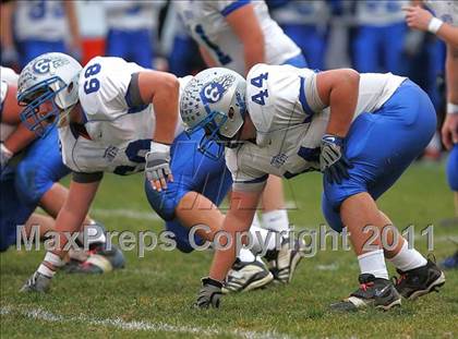 Thumbnail 2 in Deer Creek-Mackinaw vs. Clifton Central (IHSA Class 2A Quarterfinal) photogallery.