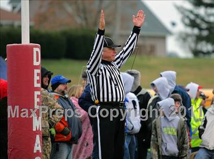 Thumbnail 1 in Deer Creek-Mackinaw vs. Clifton Central (IHSA Class 2A Quarterfinal) photogallery.