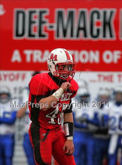 Thumbnail 1 in Deer Creek-Mackinaw vs. Clifton Central (IHSA Class 2A Quarterfinal) photogallery.