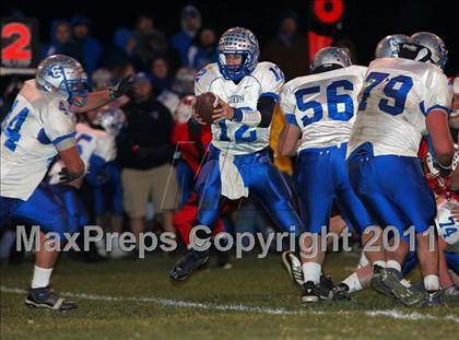 Thumbnail 1 in Deer Creek-Mackinaw vs. Clifton Central (IHSA Class 2A Quarterfinal) photogallery.