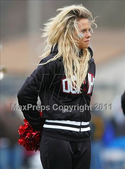 Thumbnail 1 in Deer Creek-Mackinaw vs. Clifton Central (IHSA Class 2A Quarterfinal) photogallery.