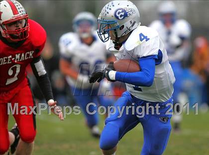 Thumbnail 1 in Deer Creek-Mackinaw vs. Clifton Central (IHSA Class 2A Quarterfinal) photogallery.