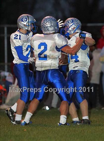 Thumbnail 3 in Deer Creek-Mackinaw vs. Clifton Central (IHSA Class 2A Quarterfinal) photogallery.