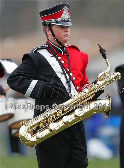 Thumbnail 2 in Deer Creek-Mackinaw vs. Clifton Central (IHSA Class 2A Quarterfinal) photogallery.