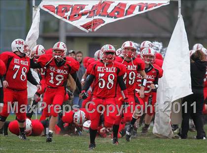 Thumbnail 2 in Deer Creek-Mackinaw vs. Clifton Central (IHSA Class 2A Quarterfinal) photogallery.