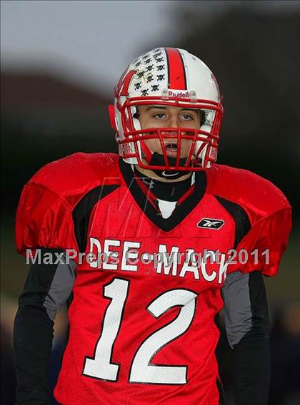 Thumbnail 2 in Deer Creek-Mackinaw vs. Clifton Central (IHSA Class 2A Quarterfinal) photogallery.