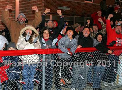 Thumbnail 3 in Deer Creek-Mackinaw vs. Clifton Central (IHSA Class 2A Quarterfinal) photogallery.