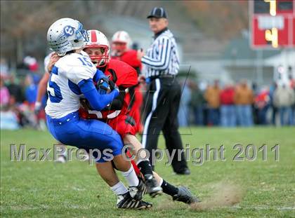 Thumbnail 2 in Deer Creek-Mackinaw vs. Clifton Central (IHSA Class 2A Quarterfinal) photogallery.