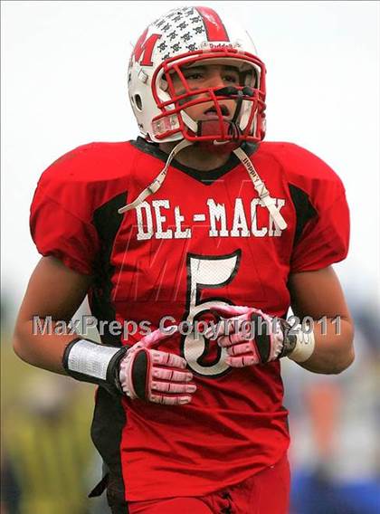 Thumbnail 1 in Deer Creek-Mackinaw vs. Clifton Central (IHSA Class 2A Quarterfinal) photogallery.