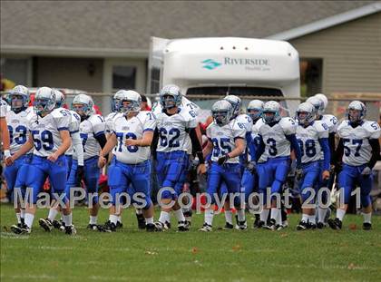Thumbnail 1 in Deer Creek-Mackinaw vs. Clifton Central (IHSA Class 2A Quarterfinal) photogallery.