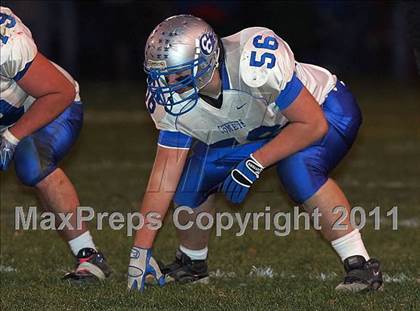 Thumbnail 2 in Deer Creek-Mackinaw vs. Clifton Central (IHSA Class 2A Quarterfinal) photogallery.