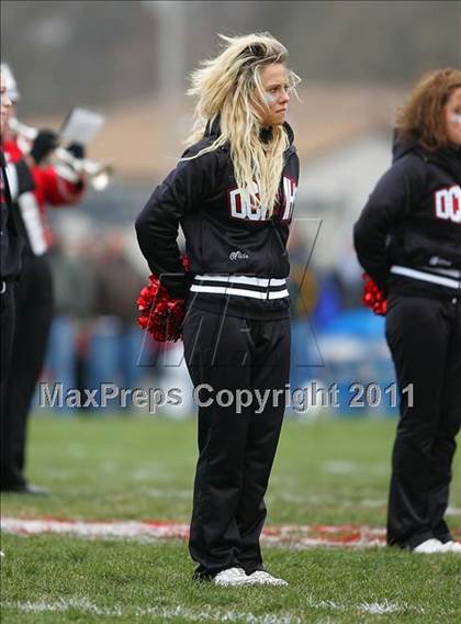 Thumbnail 3 in Deer Creek-Mackinaw vs. Clifton Central (IHSA Class 2A Quarterfinal) photogallery.