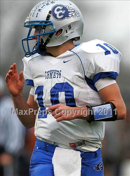 Thumbnail 1 in Deer Creek-Mackinaw vs. Clifton Central (IHSA Class 2A Quarterfinal) photogallery.