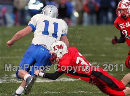 Thumbnail 1 in Deer Creek-Mackinaw vs. Clifton Central (IHSA Class 2A Quarterfinal) photogallery.