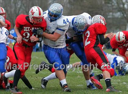 Thumbnail 1 in Deer Creek-Mackinaw vs. Clifton Central (IHSA Class 2A Quarterfinal) photogallery.