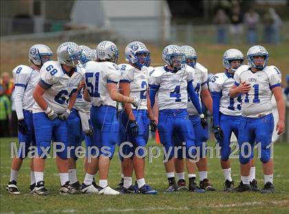 Thumbnail 3 in Deer Creek-Mackinaw vs. Clifton Central (IHSA Class 2A Quarterfinal) photogallery.