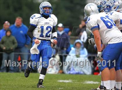 Thumbnail 1 in Deer Creek-Mackinaw vs. Clifton Central (IHSA Class 2A Quarterfinal) photogallery.