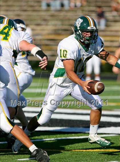 Thumbnail 2 in Lindenhurst @ Sachem North photogallery.