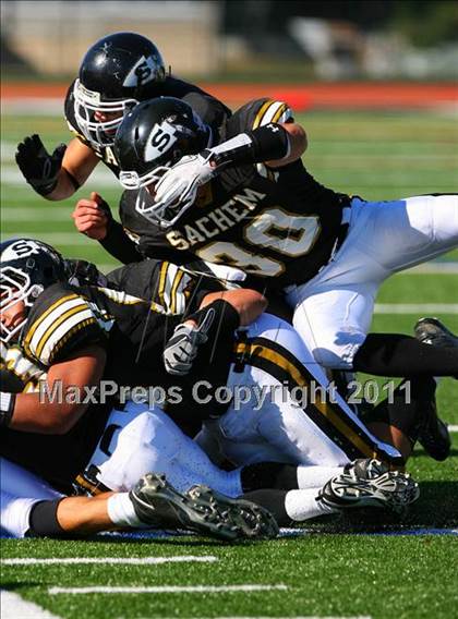 Thumbnail 2 in Lindenhurst @ Sachem North photogallery.