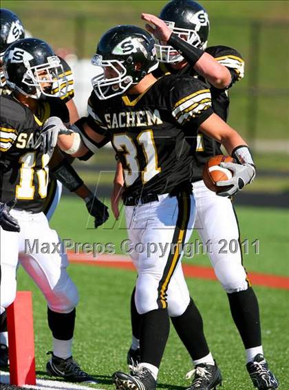 Thumbnail 2 in Lindenhurst @ Sachem North photogallery.