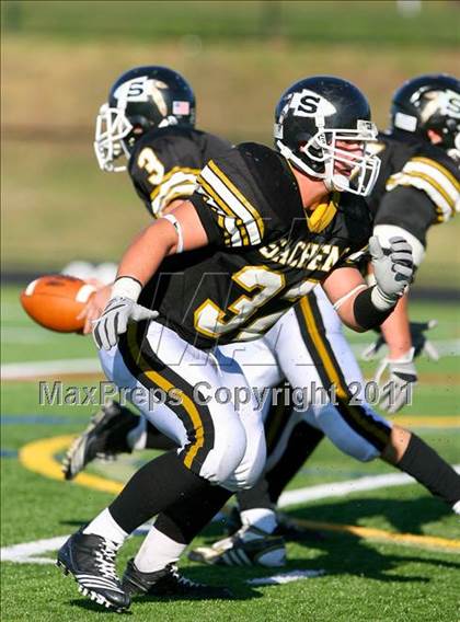 Thumbnail 3 in Lindenhurst @ Sachem North photogallery.