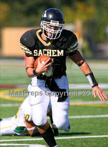Thumbnail 3 in Lindenhurst @ Sachem North photogallery.