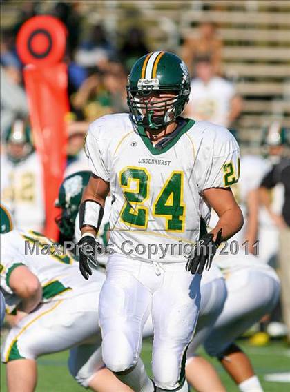 Thumbnail 1 in Lindenhurst @ Sachem North photogallery.