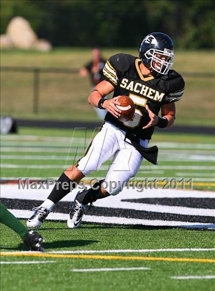 Thumbnail 3 in Lindenhurst @ Sachem North photogallery.