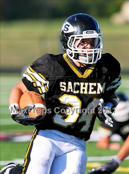 Thumbnail 2 in Lindenhurst @ Sachem North photogallery.